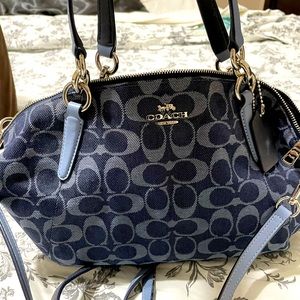 Coach crossbody purse